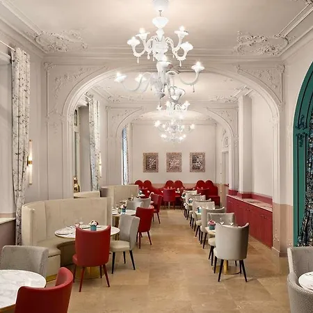 Hotell Anglo American Curio Collection By Hilton Florens