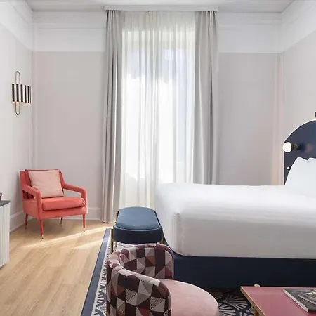 Anglo American Curio Collection By Hilton