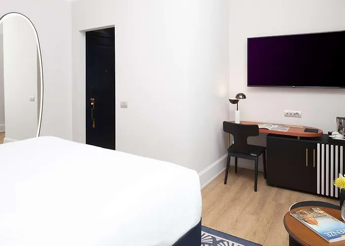 Hotel Anglo American Curio Collection By Hilton Florencie